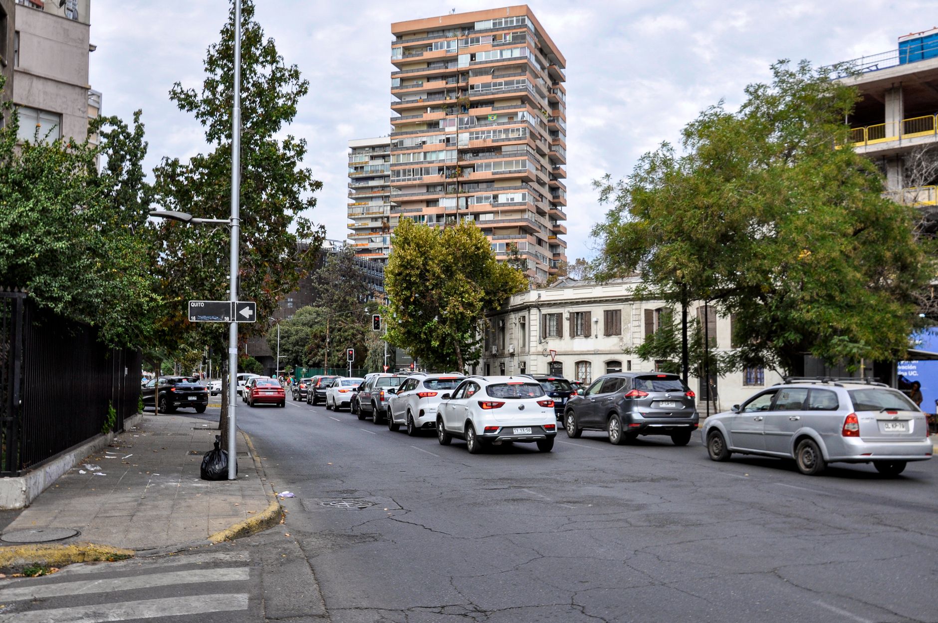 Car rental at Santiago airport SCL: what to book and what to skip