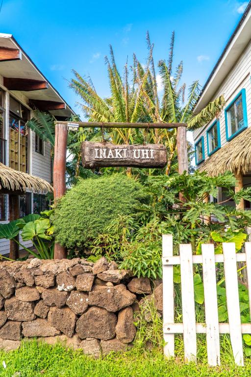 Easter Island Chile hotel Inaki Uhi Hotel