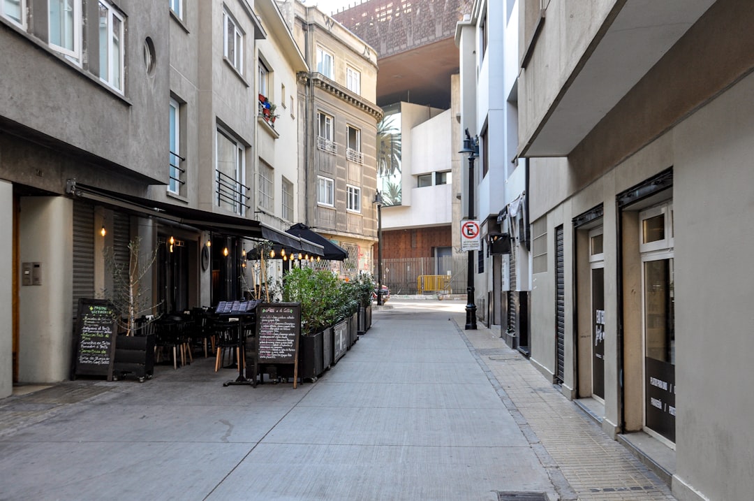 Lastarria Santiago: Culture, Cafes & Evening Tips (Travel Guide)