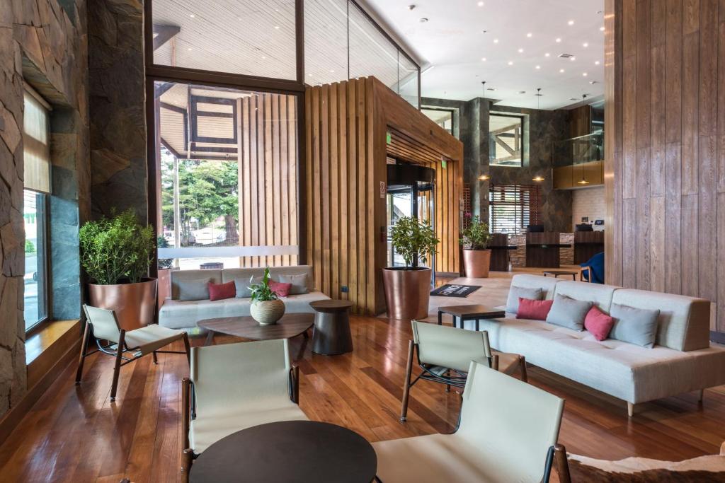 Puerto Montt Chile hotel Courtyard by Marriott Puerto Montt
