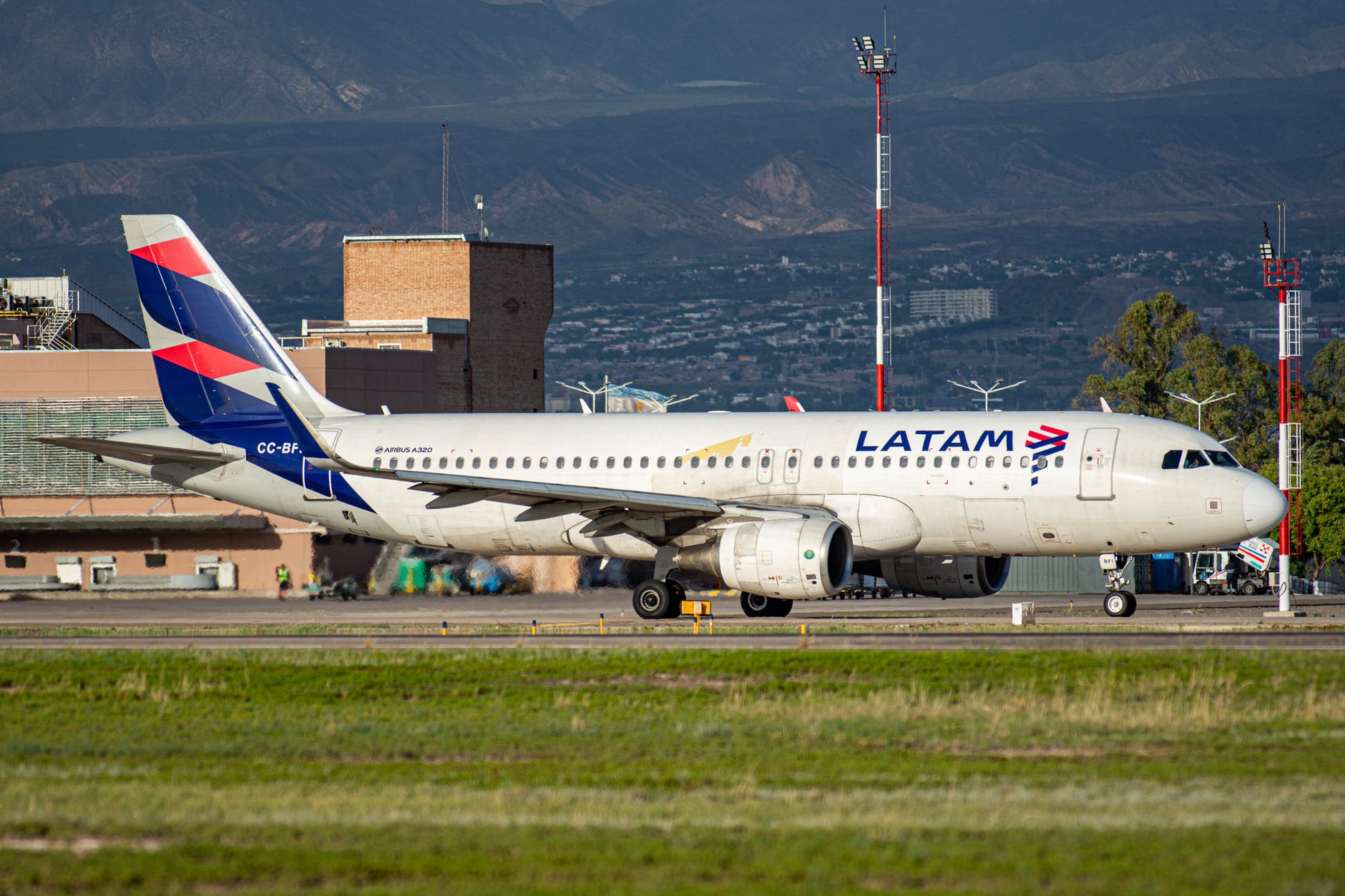 Temuco Airport (ZCO) Guide: Flights, Transfers &amp; Pucón Route