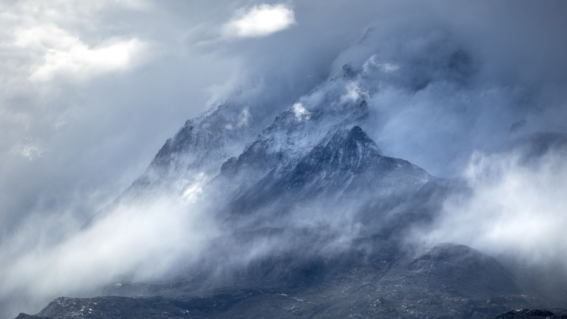 Is Patagonia Safe in 2026? Wind, Towns & Park Days